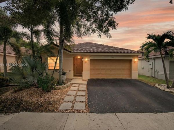 1956 Pisces Ter , Weston, FL 33327