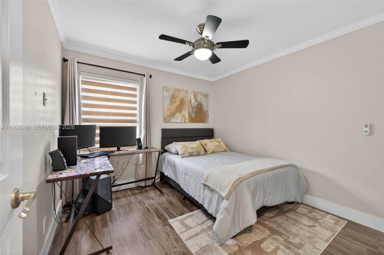 1956 Pisces Ter , Weston, FL 33327 Photo