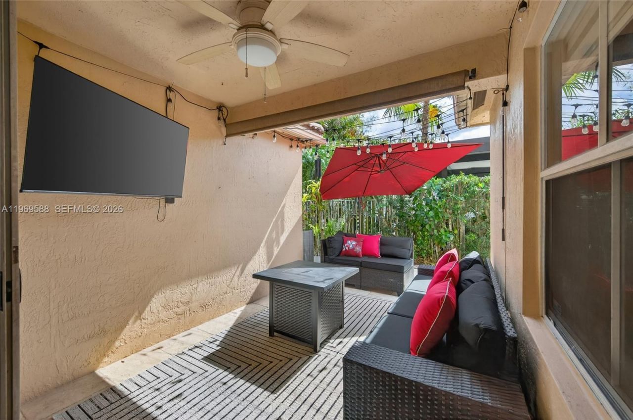 1956 Pisces Ter , Weston, FL 33327 Photo