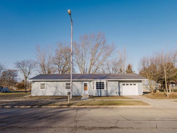 311 S Wisconsin Avenue, Muscoda, WI 53573