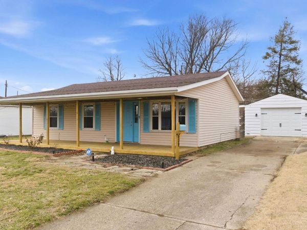 409 millard Drive, Franklin, OH 45005