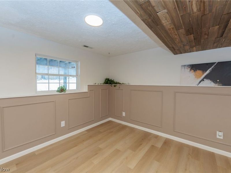 1725 Olalla Avenue, Akron, OH 44305 Photo 15