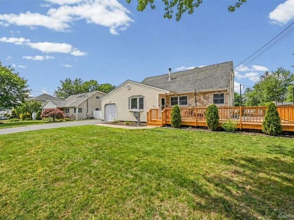 327 Barton Avenue, East Patchogue, NY 11772