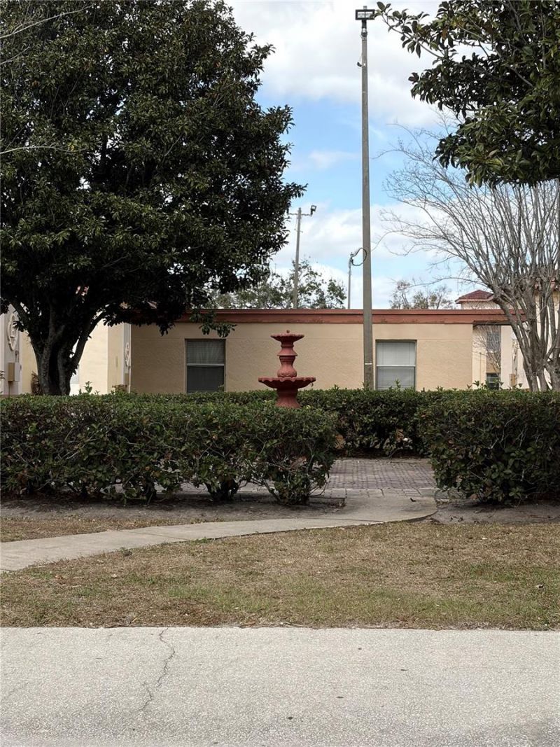 738 Ridenhour Circle, Unit L, Orlando, FL 32809 Photo