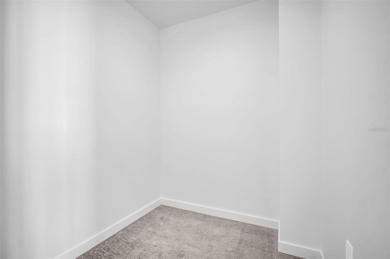 400 Central Avenue, Unit 2605, Saint Petersburg, FL 33701 Photo