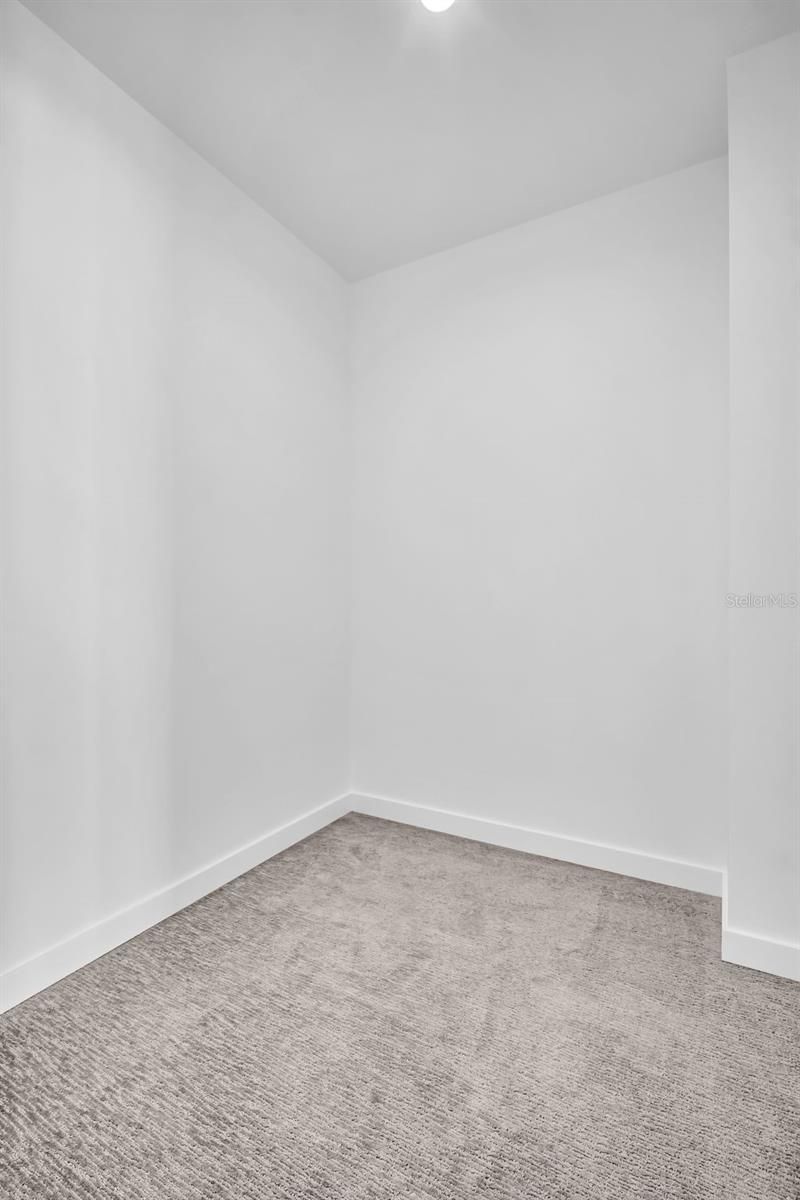 400 Central Avenue, Unit 2605, Saint Petersburg, FL 33701 Photo