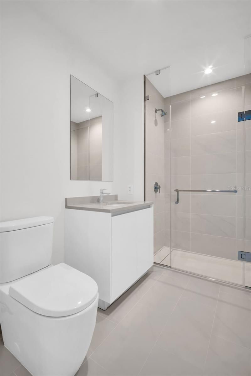 400 Central Avenue, Unit 2605, Saint Petersburg, FL 33701 Photo