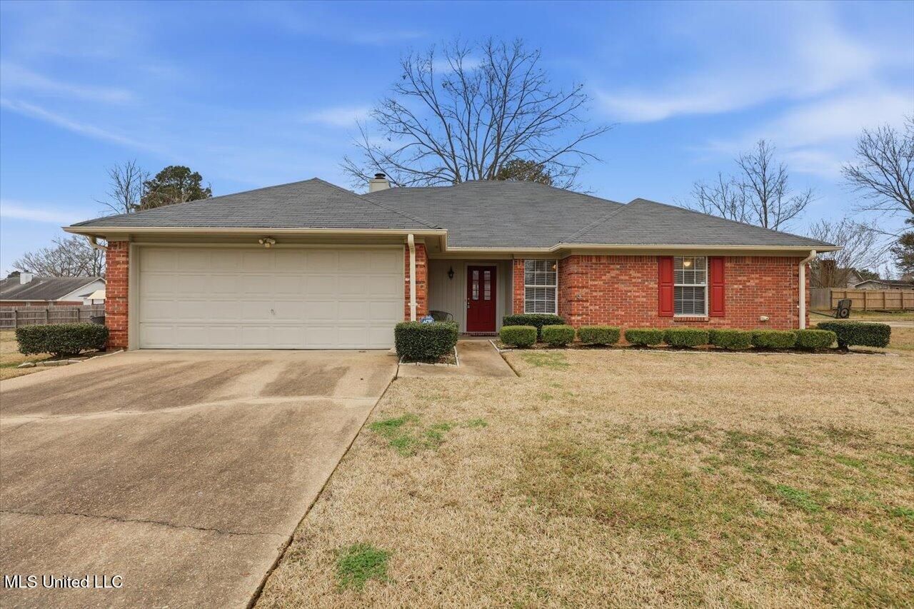 104 Joys Cove, Clinton, MS 39056 Main Photo