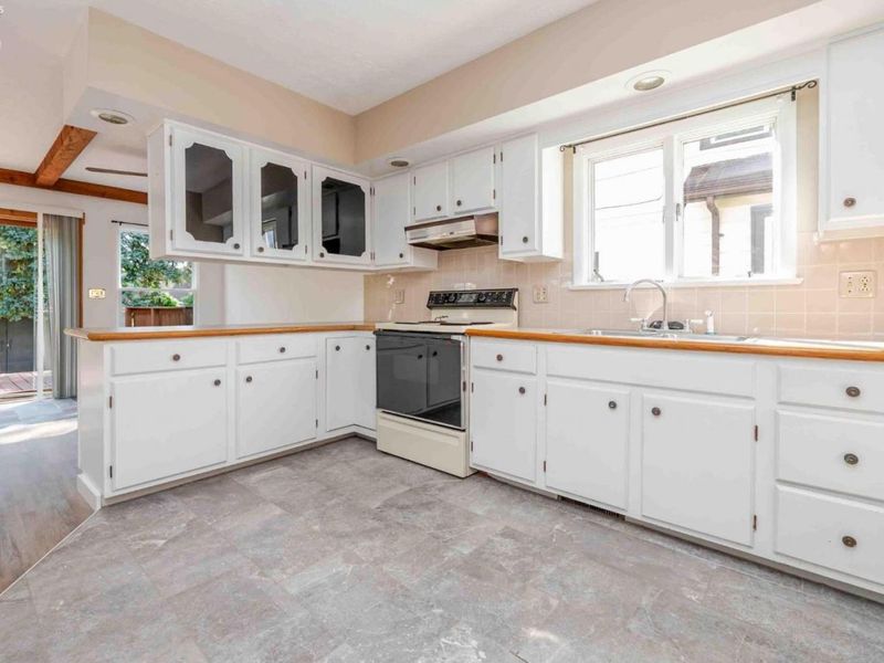 2130 Columbus, Sandusky, OH 44870 Photo 13