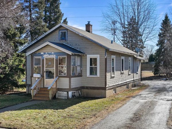 930 E Wisconsin STREET, Delavan, WI 53115
