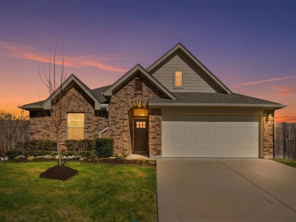 9302 Diane Court, White Settlement, TX 76108