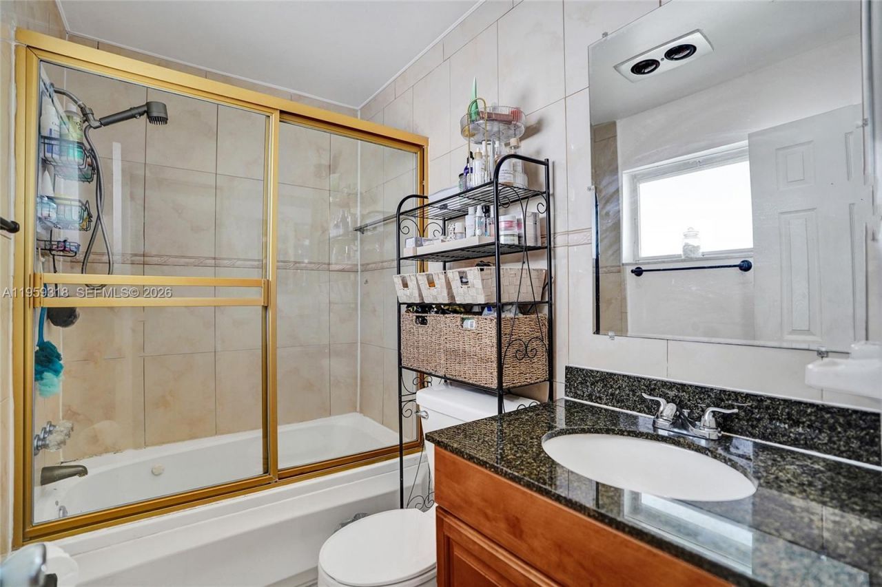 4927 NW 55th Ct, Tamarac, FL 33319 Photo