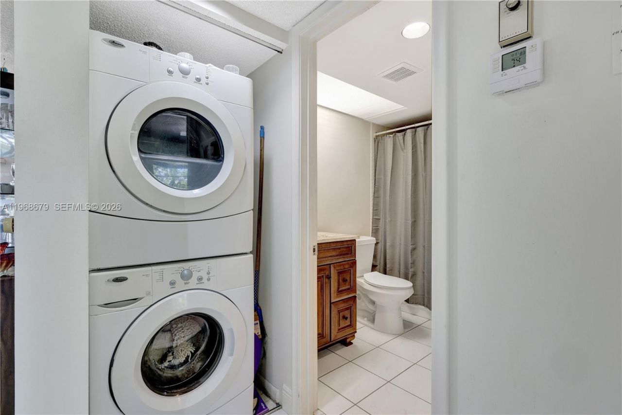 12500 SW 6th St, Unit 311N, Pembroke Pines, FL 33027 Photo