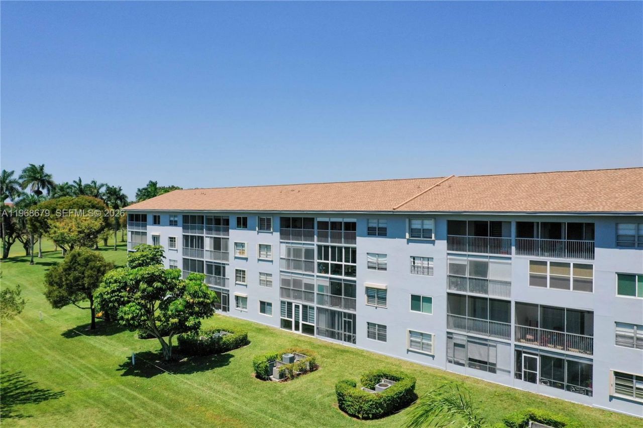 12500 SW 6th St, Unit 311N, Pembroke Pines, FL 33027 Photo