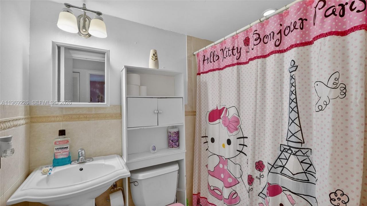 8889 W Fontainebleau Blvd, Unit 505, Miami, FL 33172 Photo