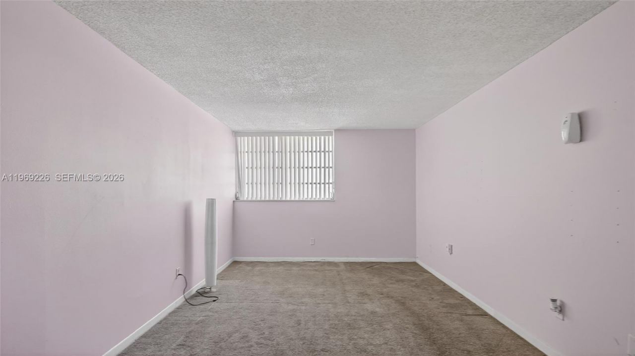 8889 W Fontainebleau Blvd, Unit 505, Miami, FL 33172 Photo