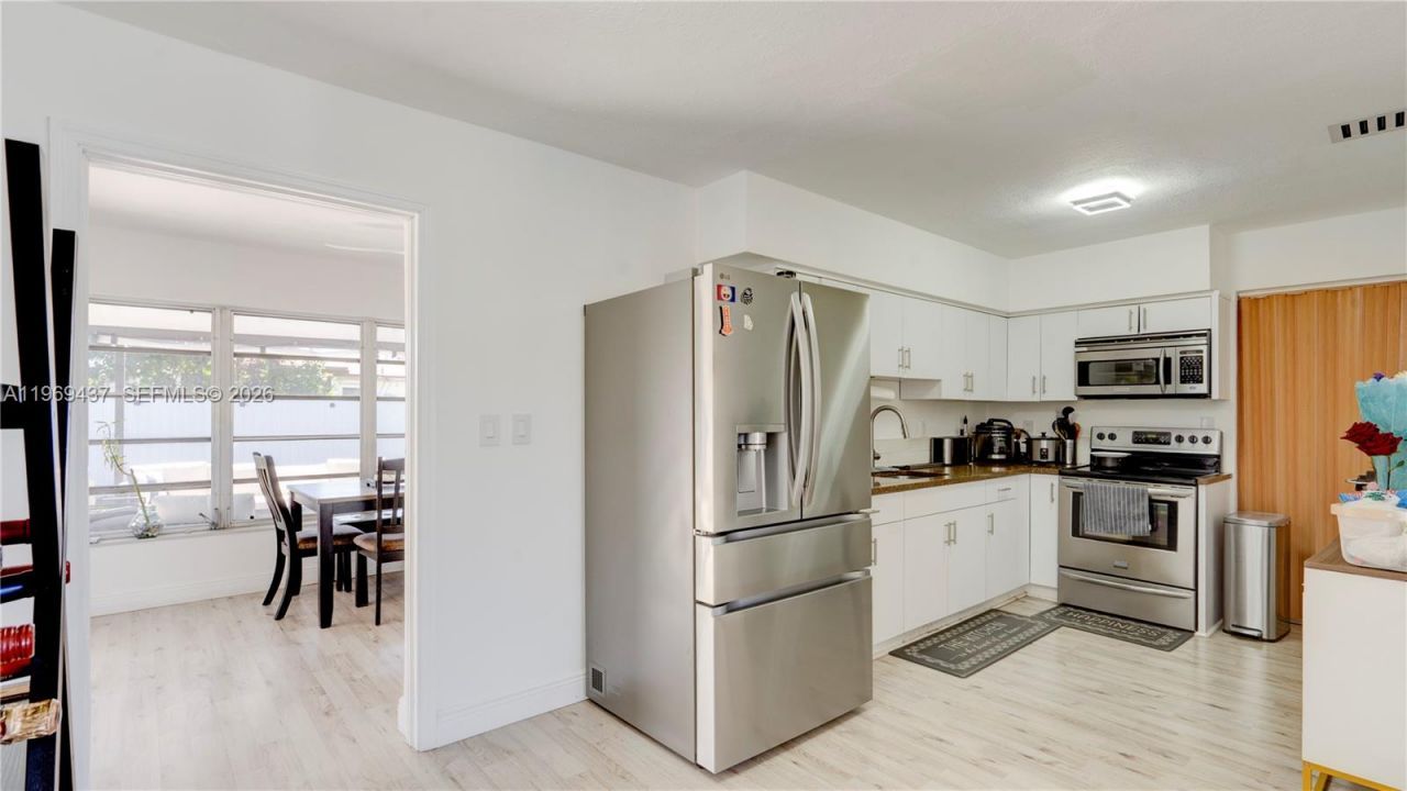 7070 SW 26th Ct, Miramar, FL 33023 Photo