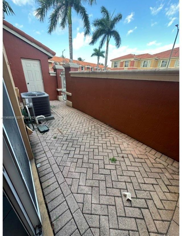11438 NW 62nd Ter, Unit 226, Doral, FL 33178 Photo