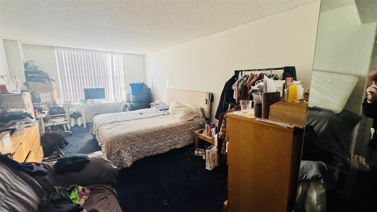 230 174th St, Unit 1518, Sunny Isles Beach, FL 33160 Photo