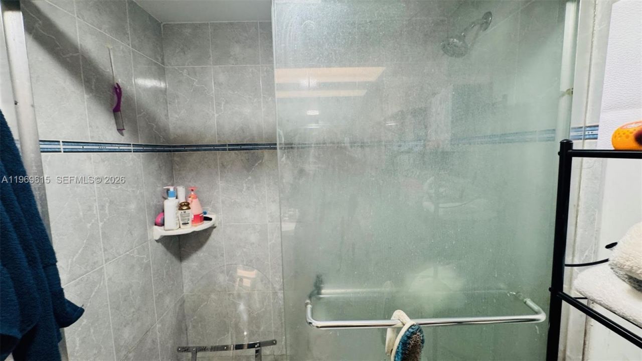 230 174th St, Unit 1518, Sunny Isles Beach, FL 33160 Photo