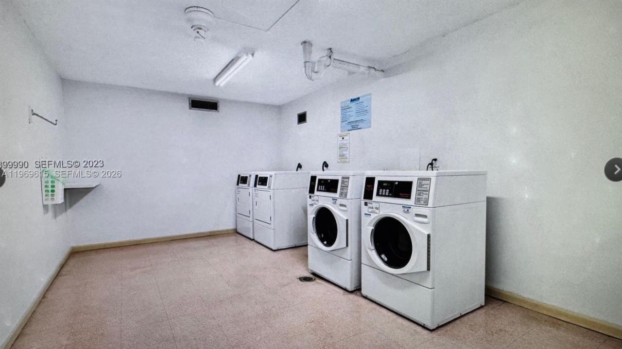 230 174th St, Unit 1518, Sunny Isles Beach, FL 33160 Photo