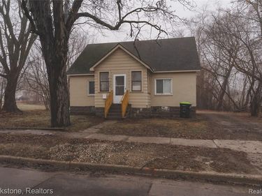 438 Franklin Road, Pontiac, MI 48341