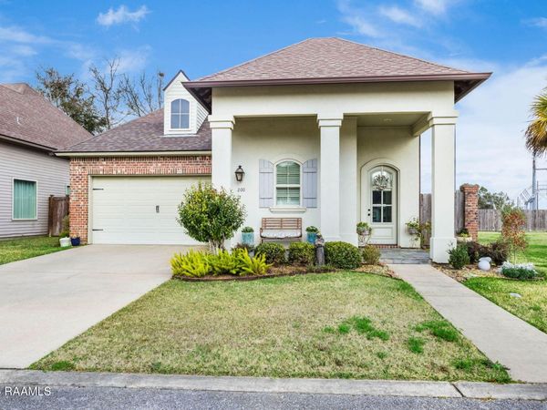 200 Harbor Walk Drive, Lafayette, LA 70508