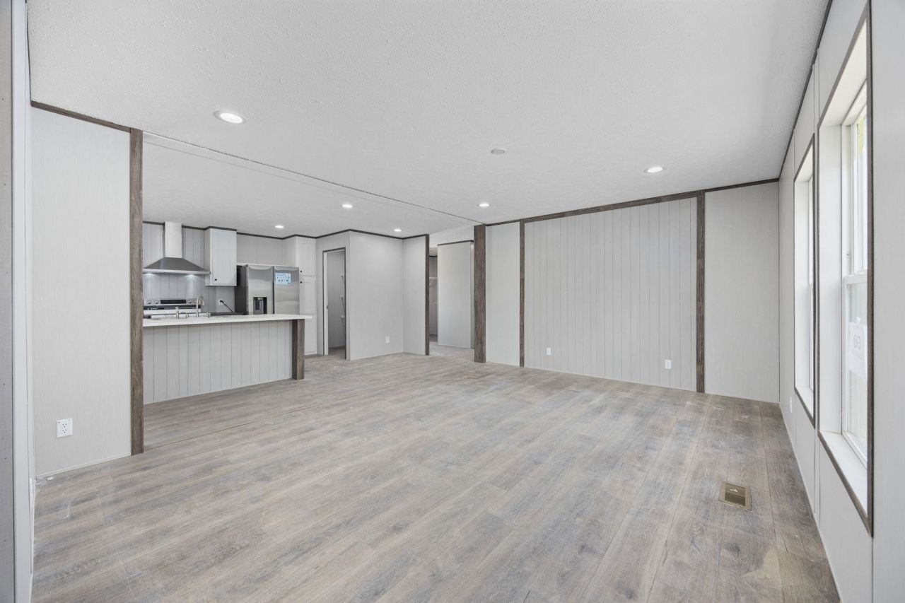 501 N Green Sea Rd. Photo 24