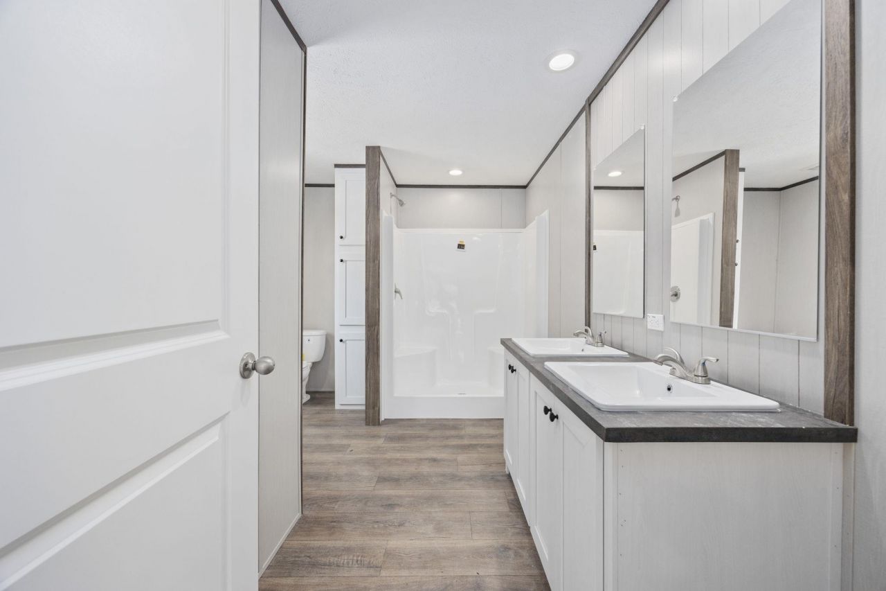 501 N Green Sea Rd. Photo 5