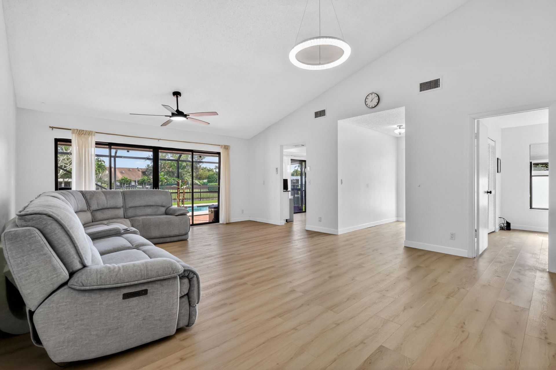 293 SW 28th Avenue, Delray Beach, FL 33445 Photo