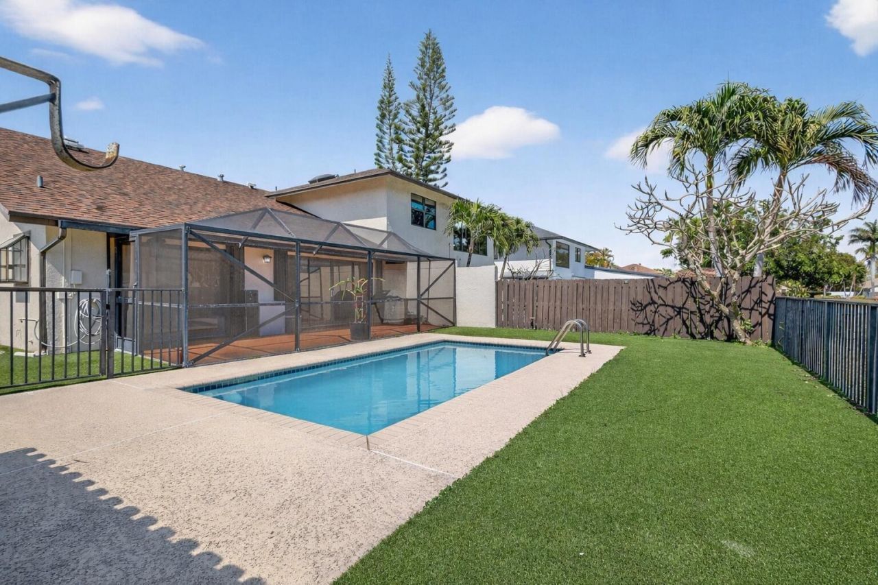 293 SW 28th Avenue, Delray Beach, FL 33445 Photo