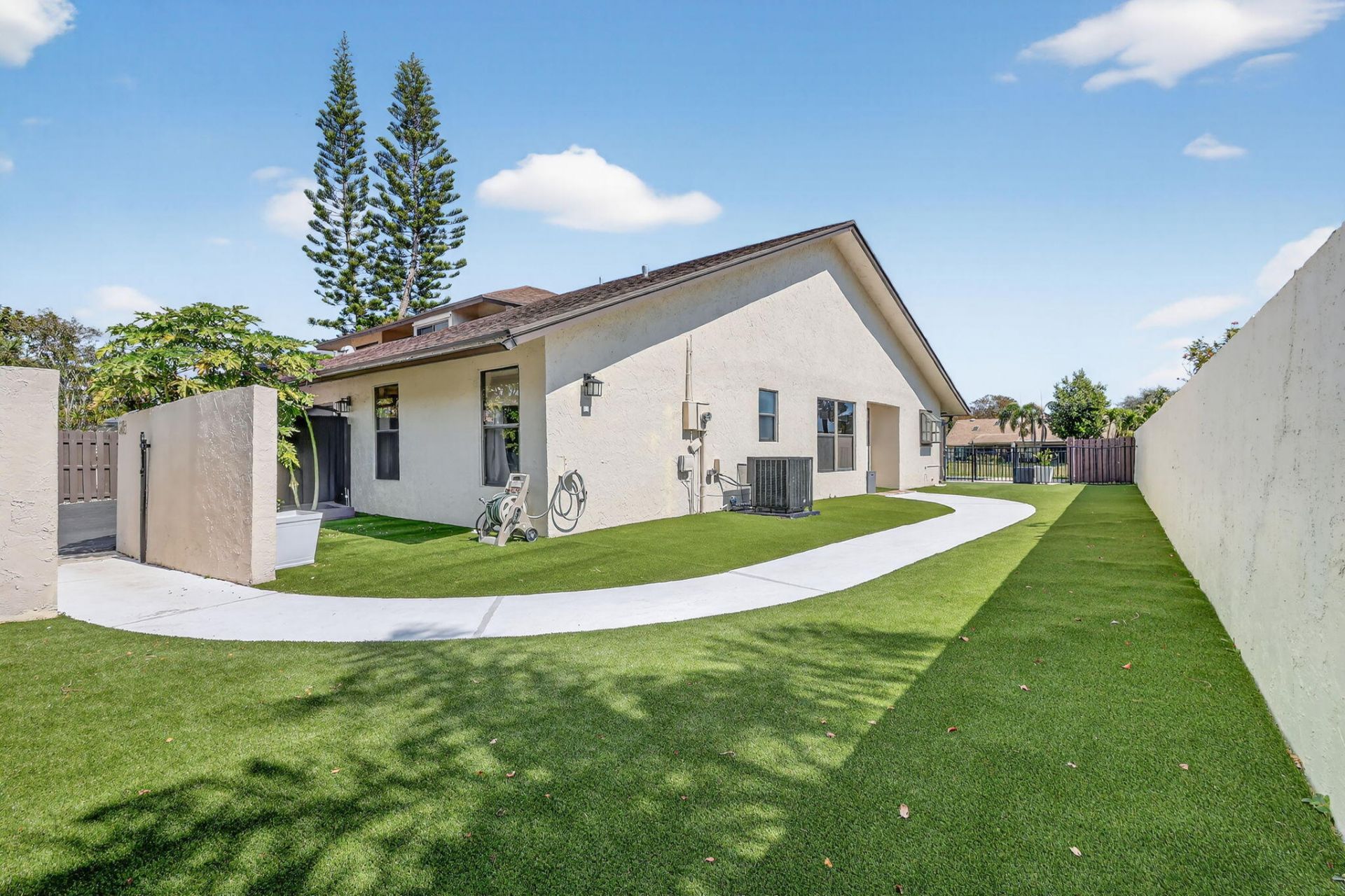 293 SW 28th Avenue, Delray Beach, FL 33445 Photo