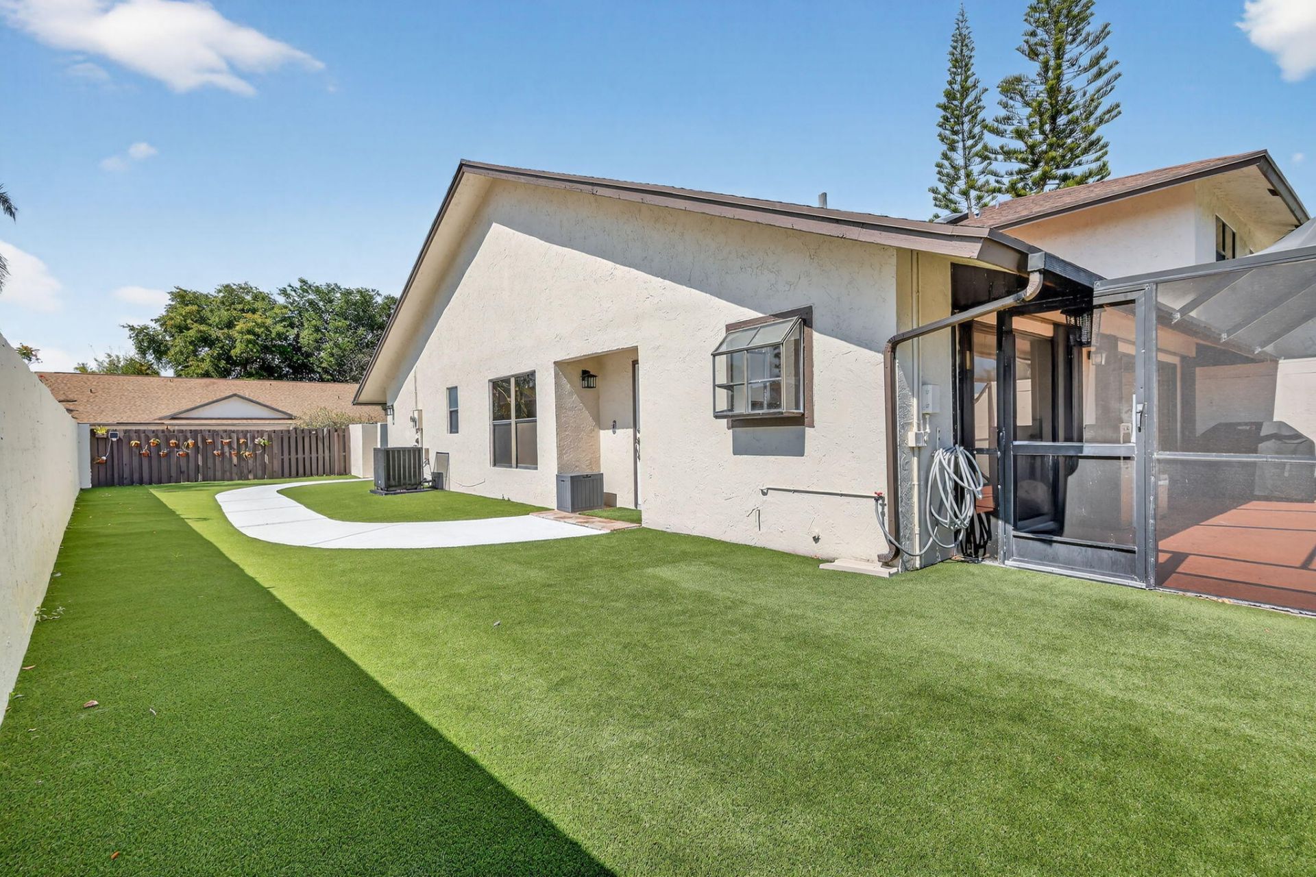 293 SW 28th Avenue, Delray Beach, FL 33445 Photo