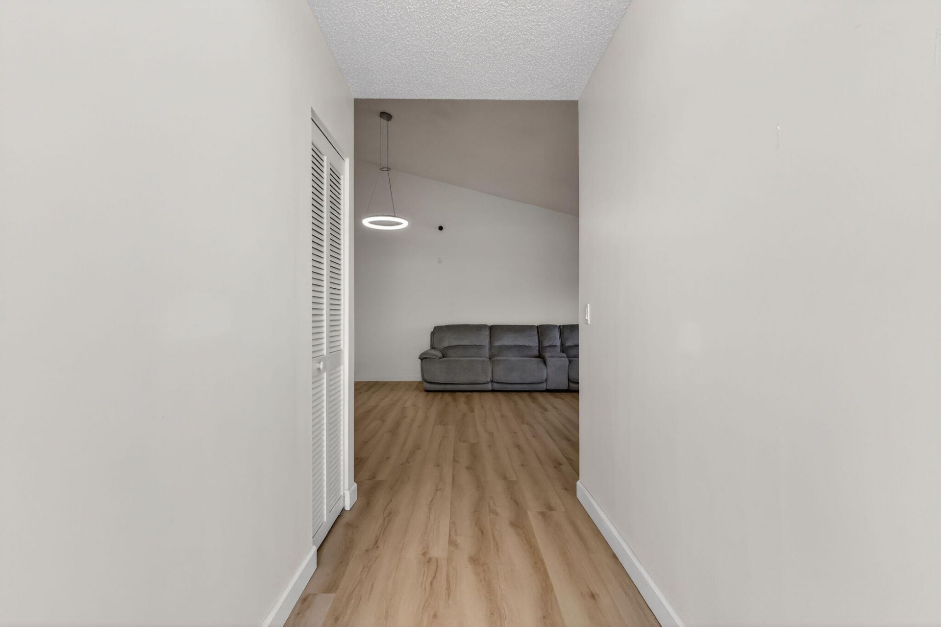 293 SW 28th Avenue, Delray Beach, FL 33445 Photo