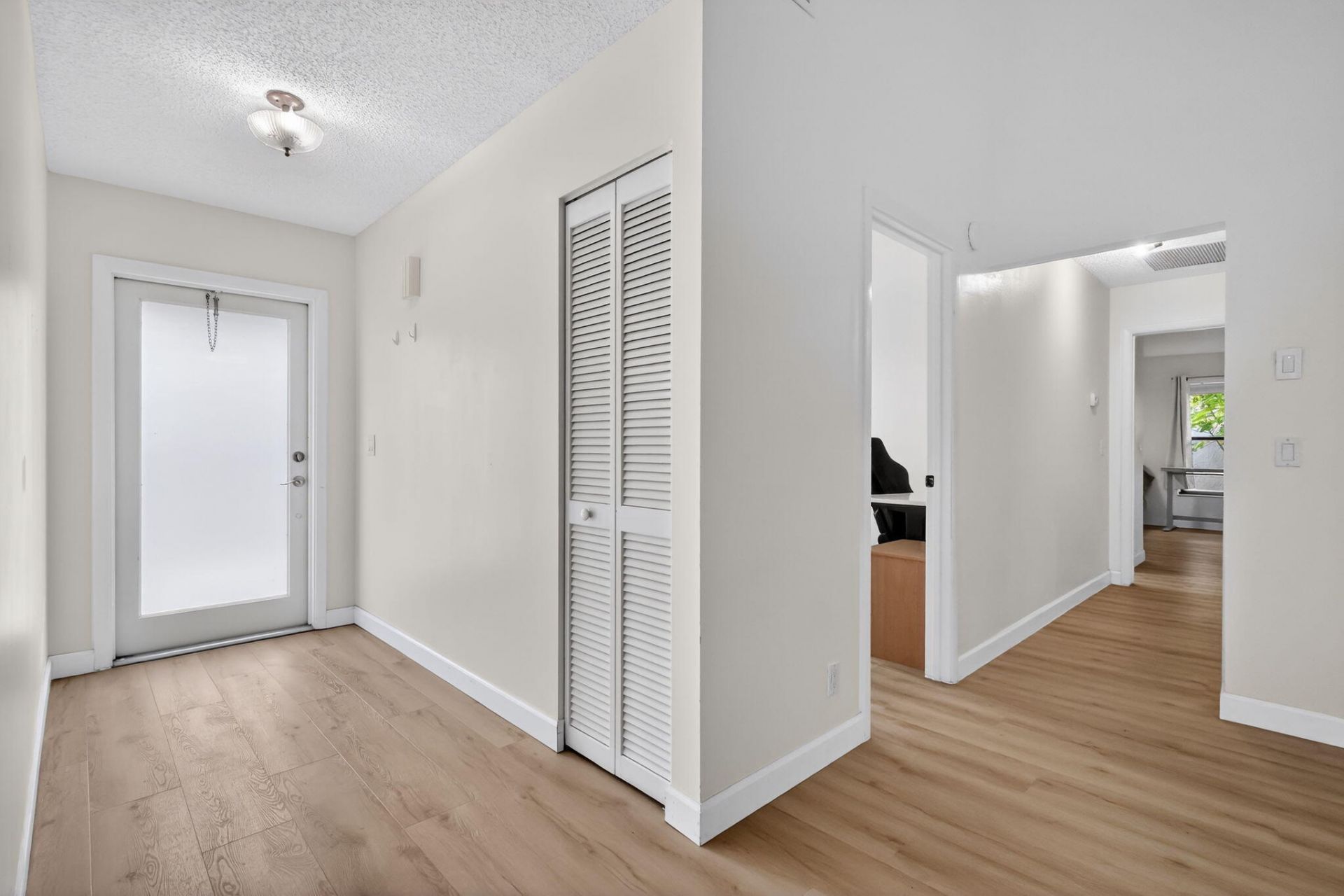 293 SW 28th Avenue, Delray Beach, FL 33445 Photo