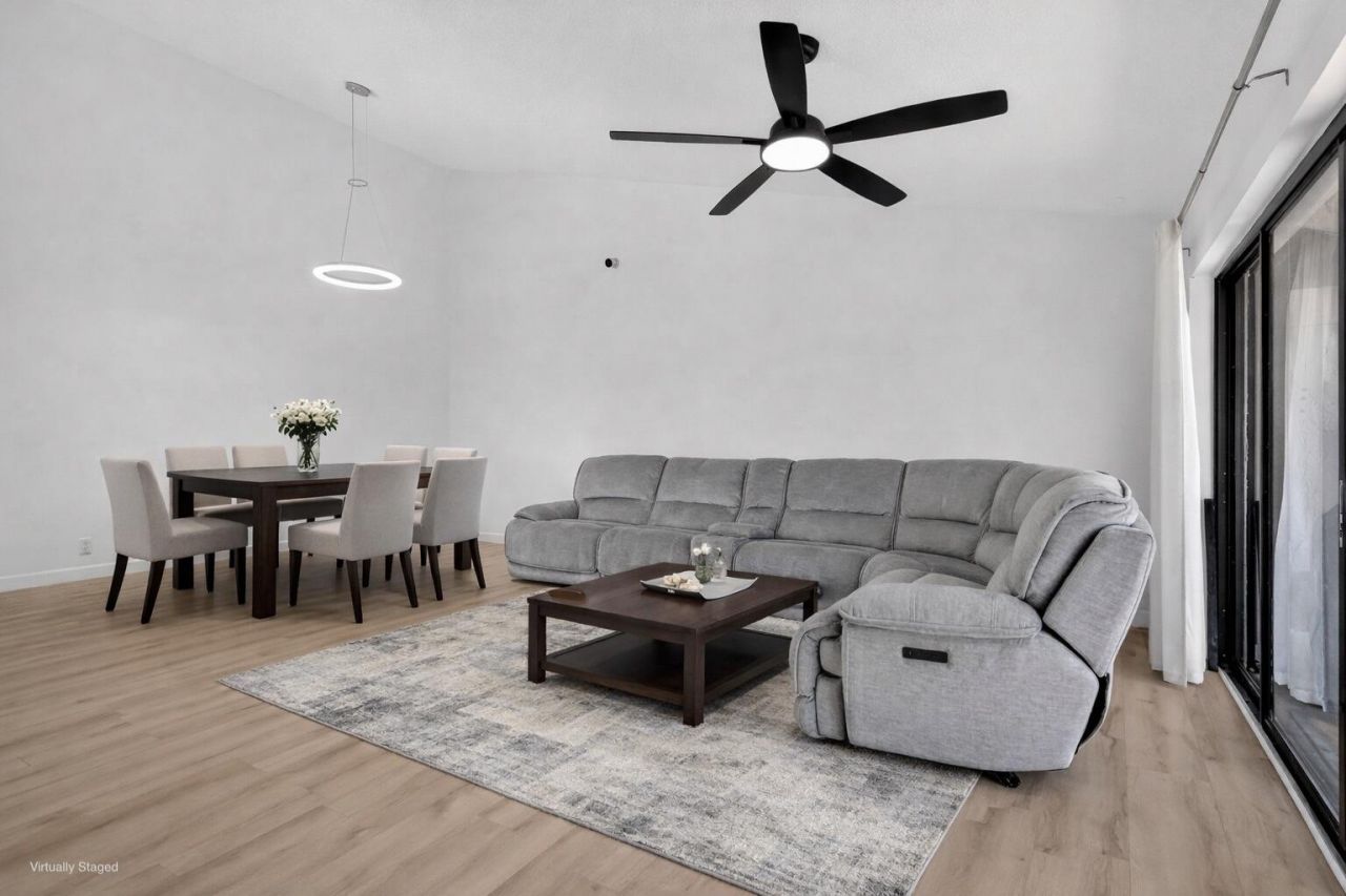 293 SW 28th Avenue, Delray Beach, FL 33445 Photo