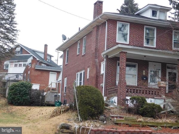 964 NEW HOLLAND ROAD, READING, PA 19607