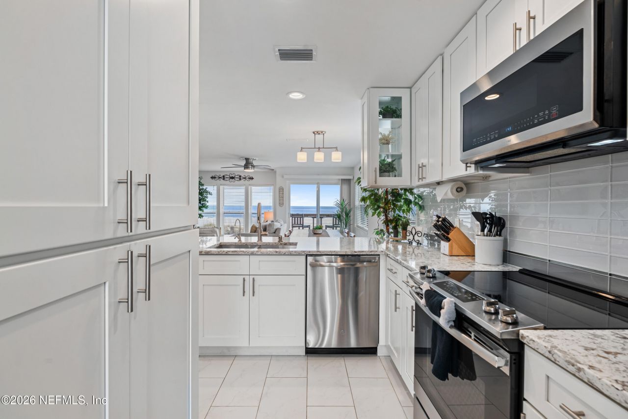 2 10th Street, Unit 6, Saint Augustine Beach, FL 32080 Photo