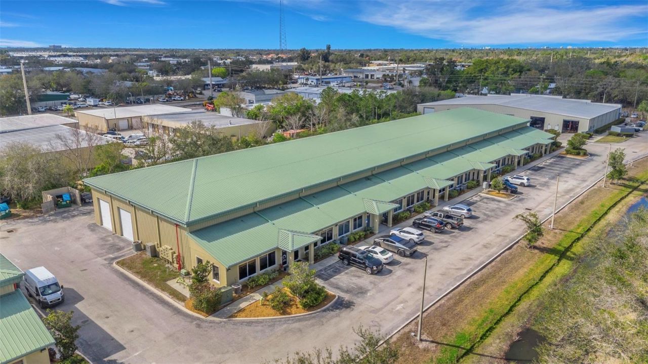 4430 Mcashton Street, Unit 201, Sarasota, FL 34233 Photo