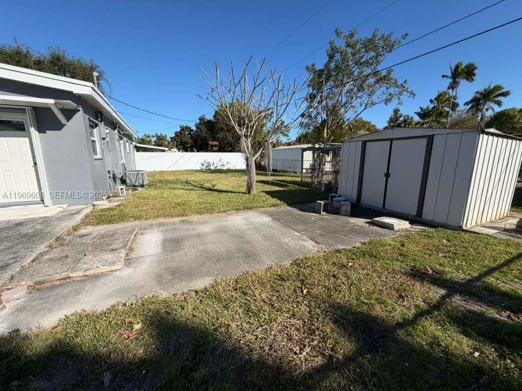 9240 Nautilus Dr , Unit 9240, Cutler Bay, FL 33189 Photo