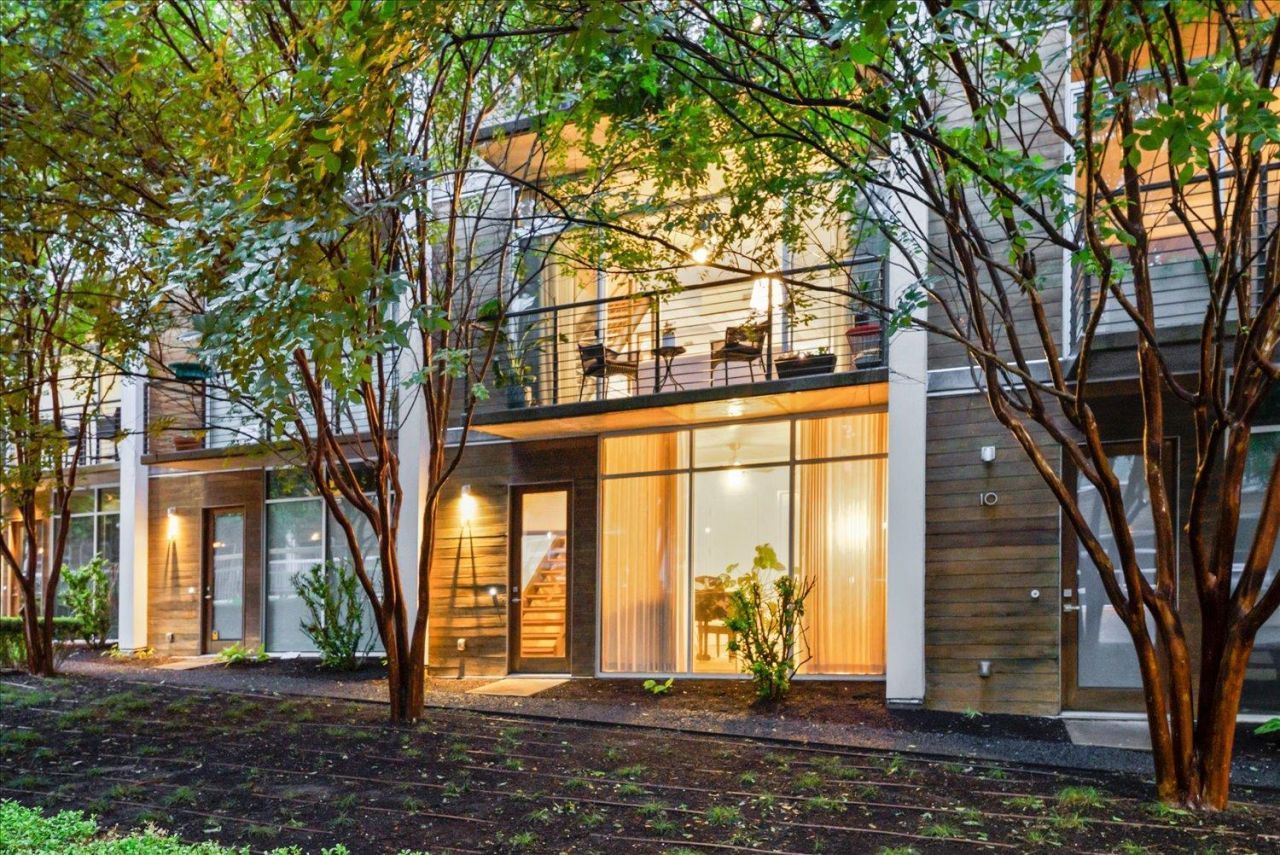 2301 S 5th St, Unit 11, Austin, TX 78704 Main Photo