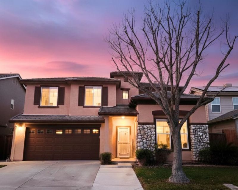 389 Burlington Dr, Tracy, CA 95376 Main Photo