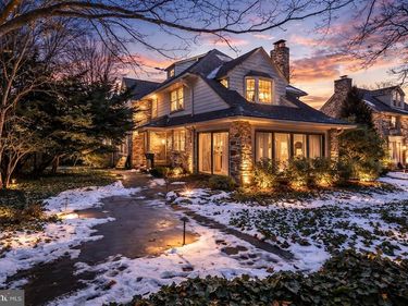 13 E NEWFIELD WAY, BALA CYNWYD, PA 19004