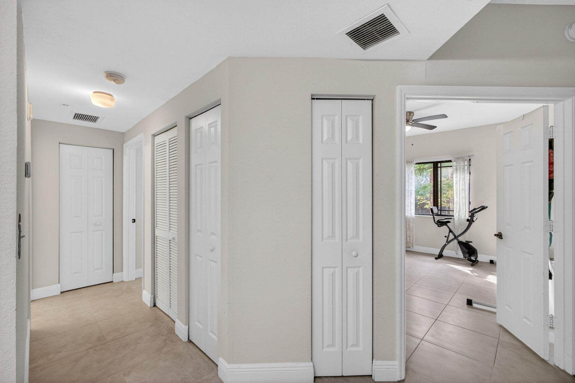 2727 Anzio Court, Unit 203, Palm Beach Gardens, FL 33410 Photo