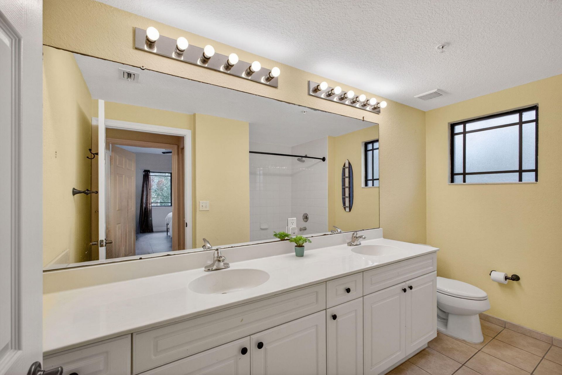 2727 Anzio Court, Unit 203, Palm Beach Gardens, FL 33410 Photo