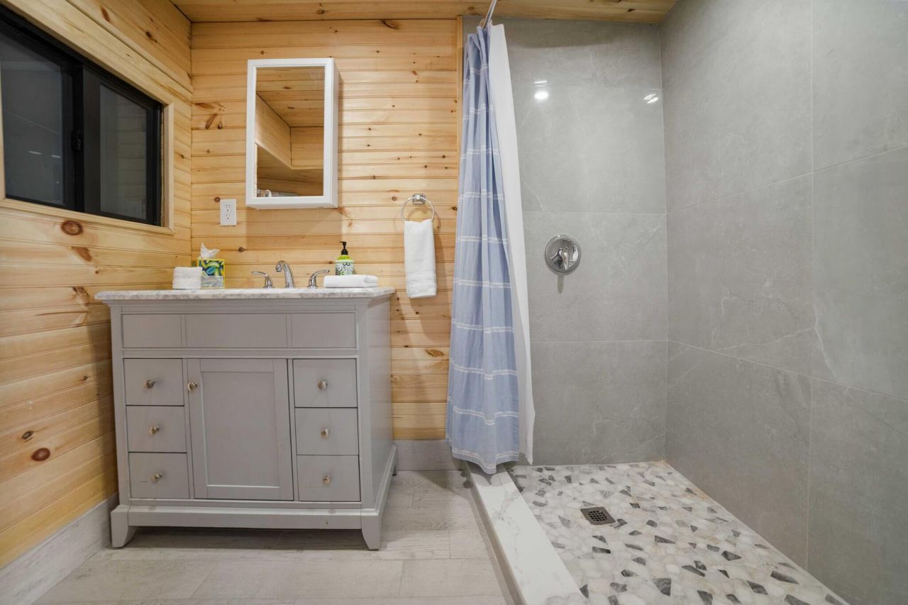 1557 Long Beach Drive, Big Pine Key, FL 33043 Photo