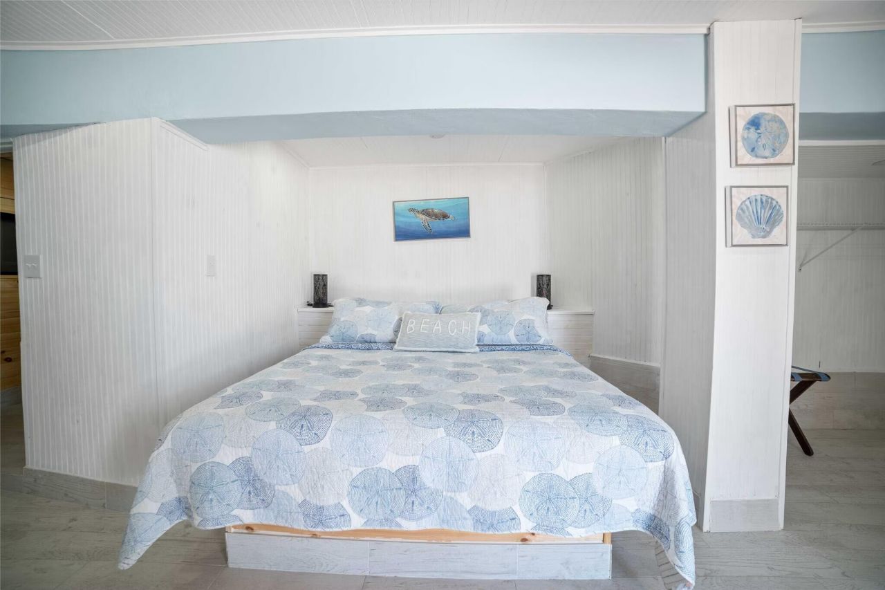 1557 Long Beach Drive, Big Pine Key, FL 33043 Photo