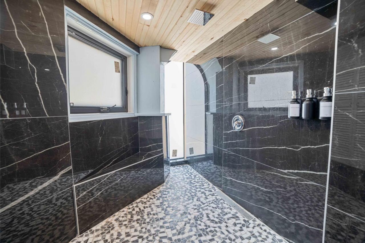 1557 Long Beach Drive, Big Pine Key, FL 33043 Photo