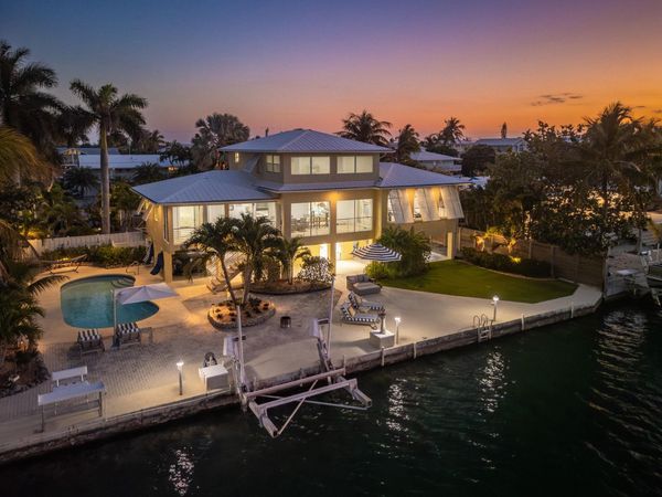 16805 Tamarind Road, Sugarloaf, FL 33042