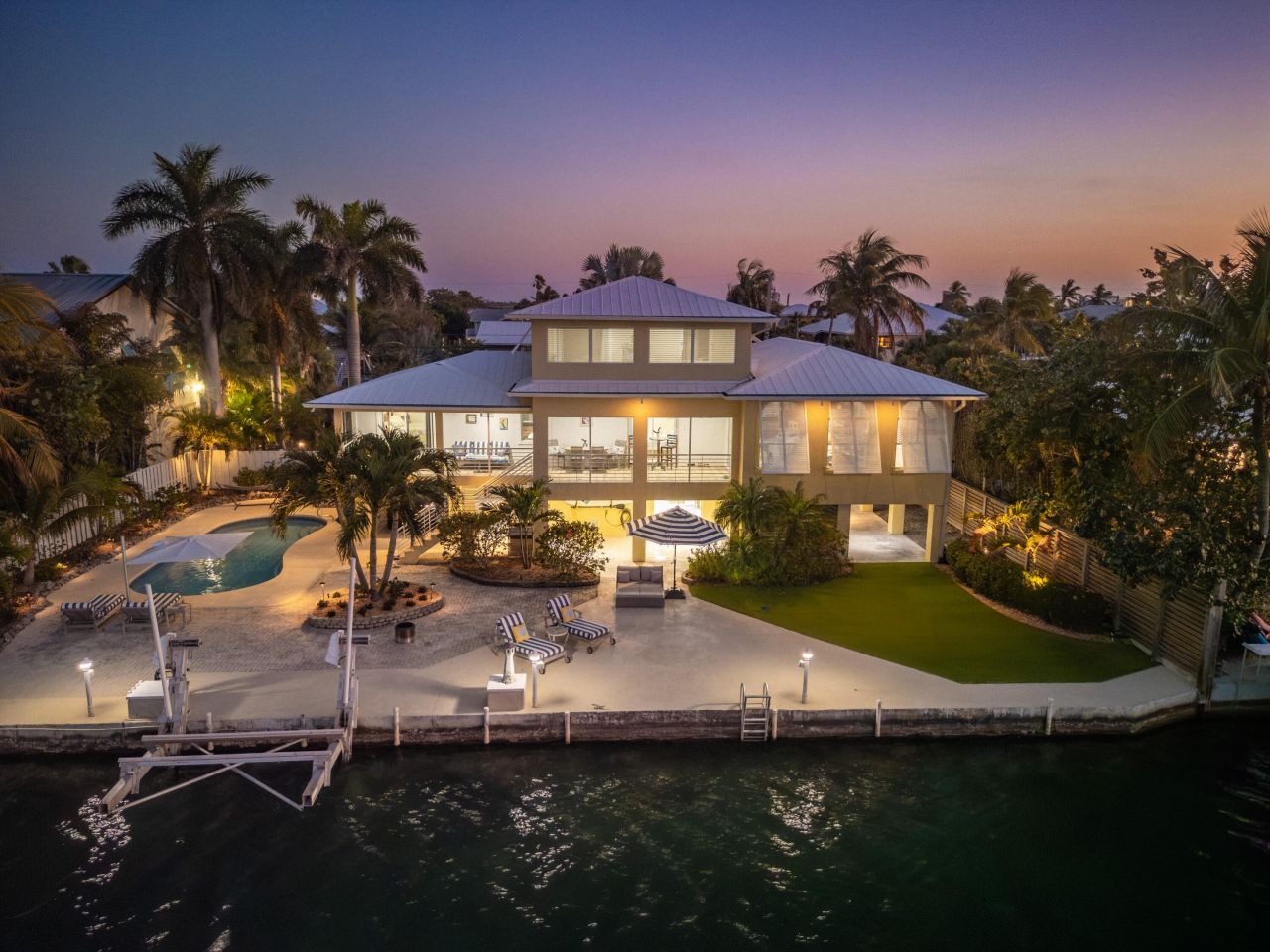 16805 Tamarind Road, Sugarloaf, FL 33042 Photo